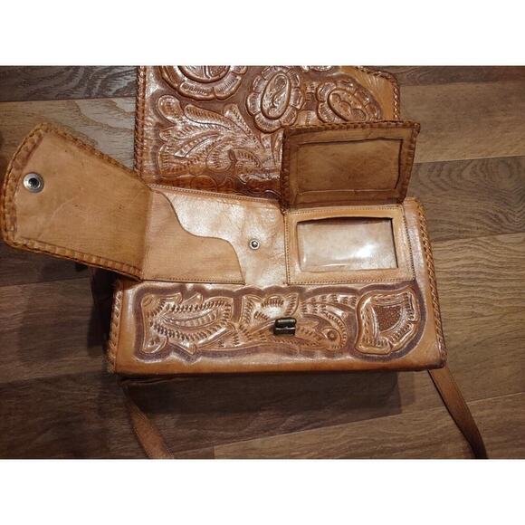 Vintage Large Leather Hand Tooled Brown Shoulder Bag Purse Tri fold Organizer - Picture 14 of 16